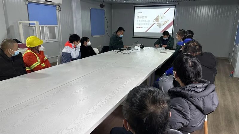 企业培训成本主要包括以下几个方面：